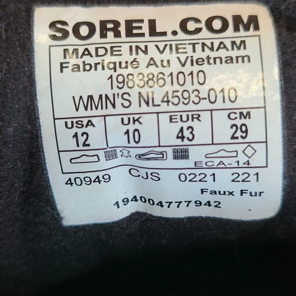 Sorel Women's black boots - Picture 11 of 16